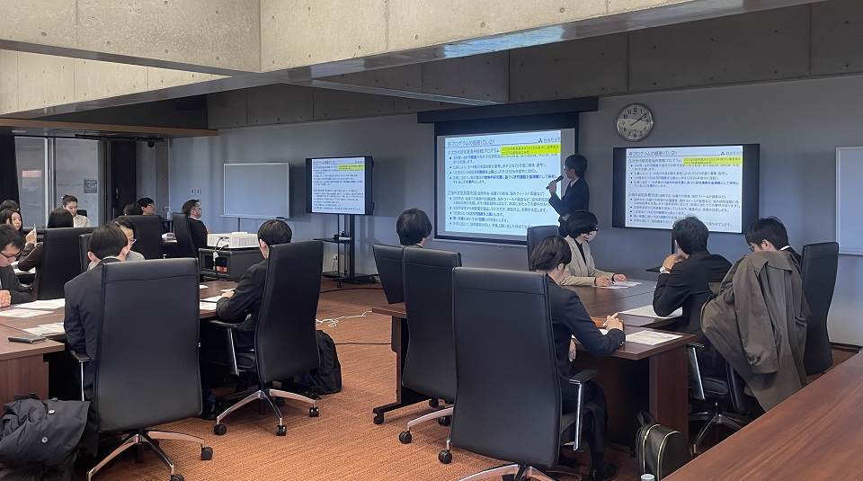 20260403_「同志社大学次世代研究者支援パッケージ」説明会・交流会写真01 (127925)